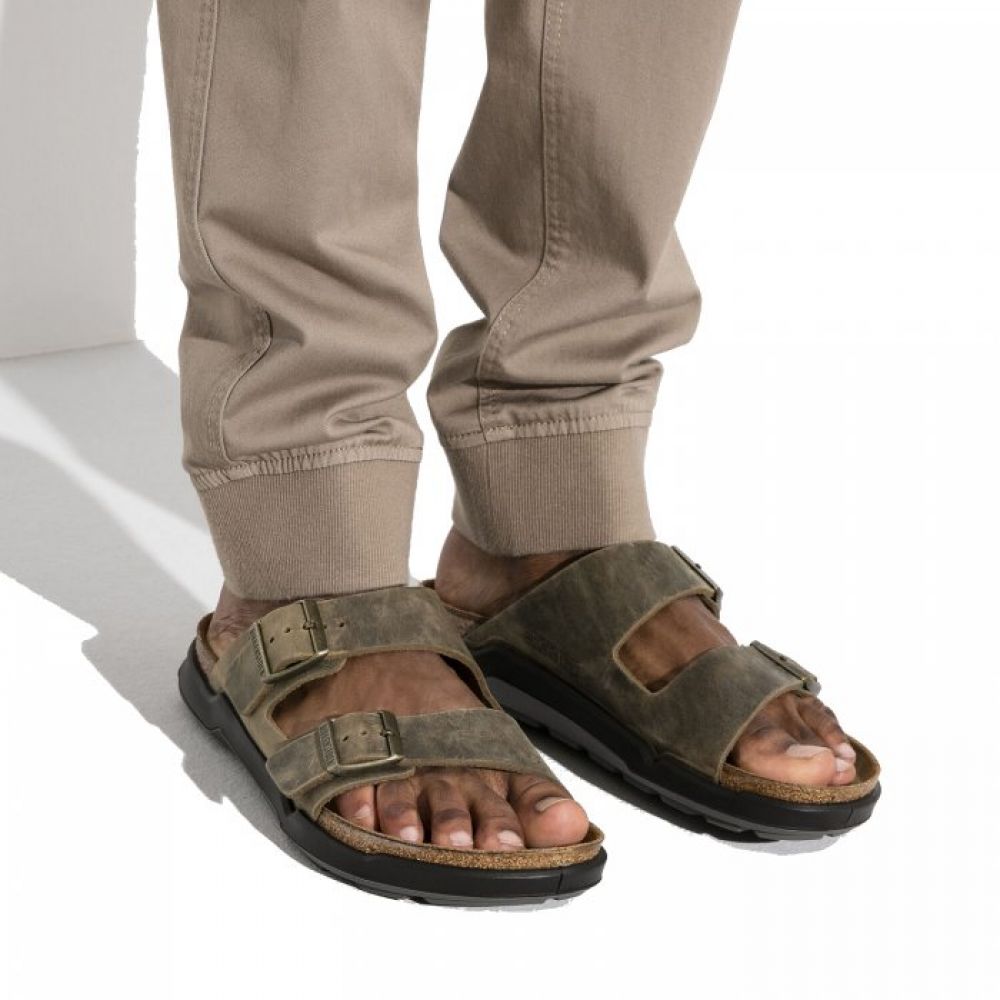 Birkenstock Sandals Men's Arizona Cross Town Oiled Leather in Faded Khaki Sandals