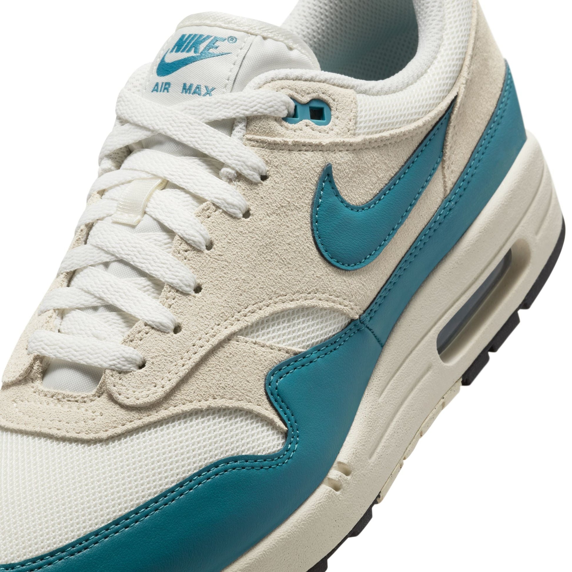 NIKE AIR MAX 1 ESSENTIAL FZ5808-011 Shoe