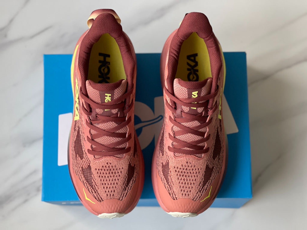HOKA Challenger 8 Citrus | Fluorescent Yellow Shoe