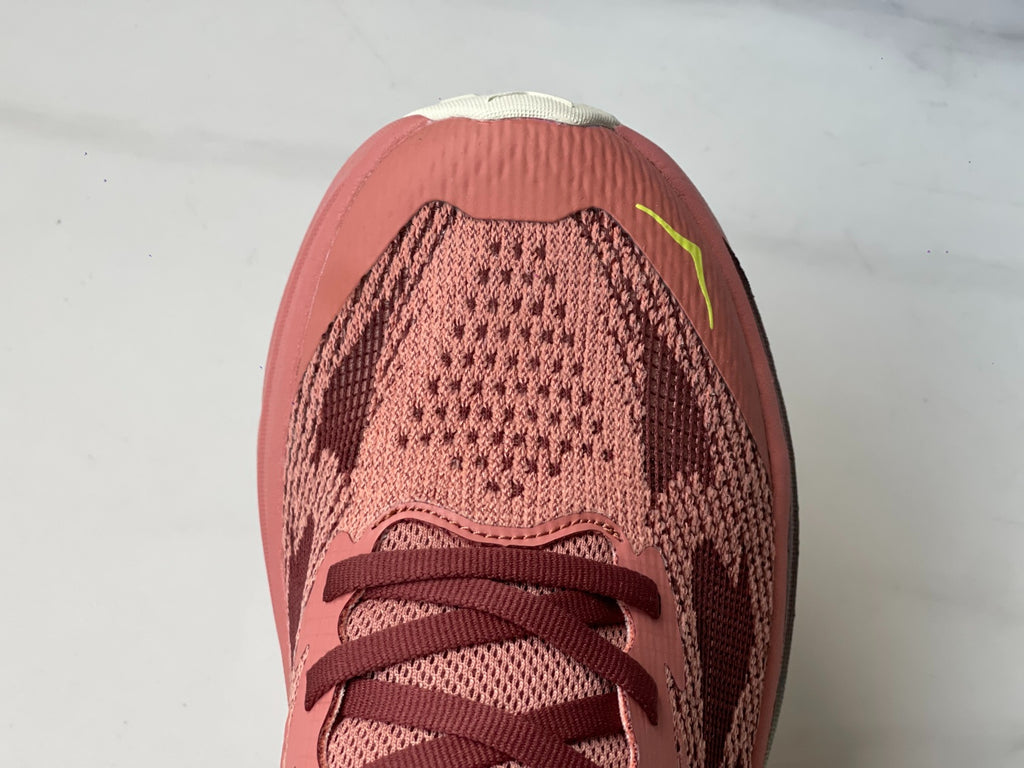 HOKA Challenger 8 Citrus | Fluorescent Yellow Shoe