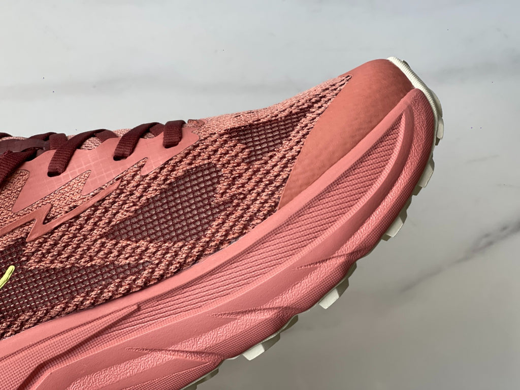 HOKA Challenger 8 Citrus | Fluorescent Yellow Shoe