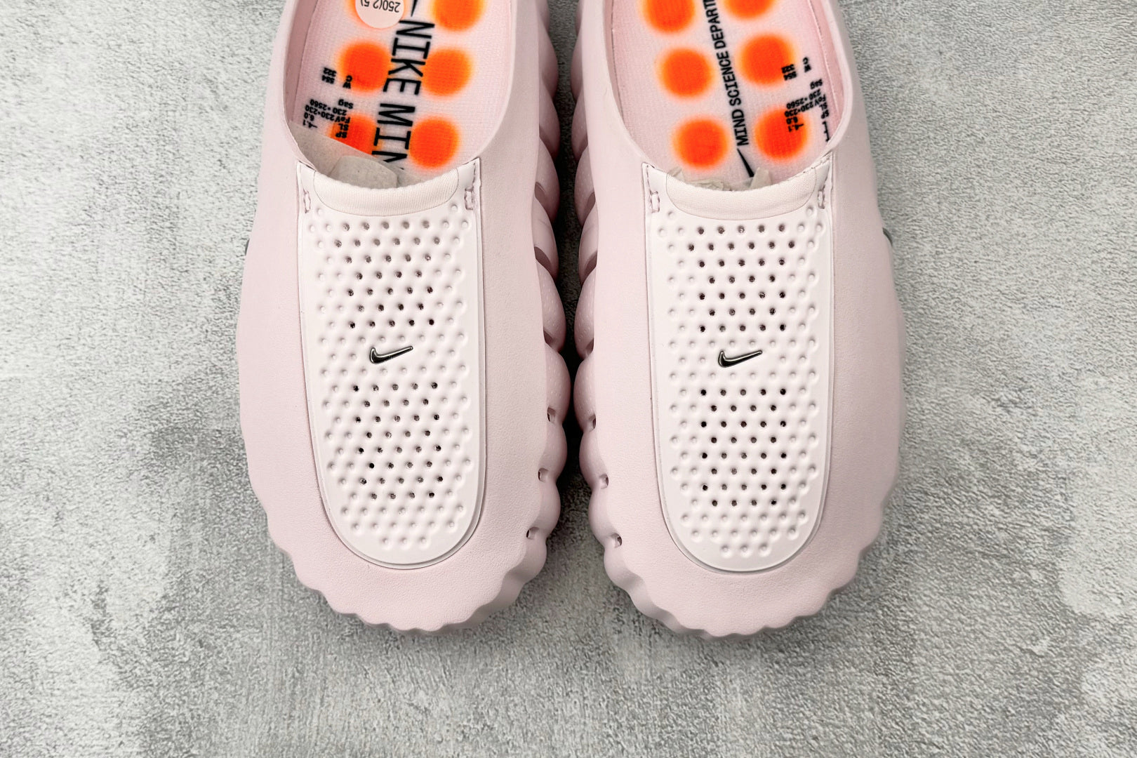 Nike Wmns Mind 001 Mule "Pearl Pink" Slides