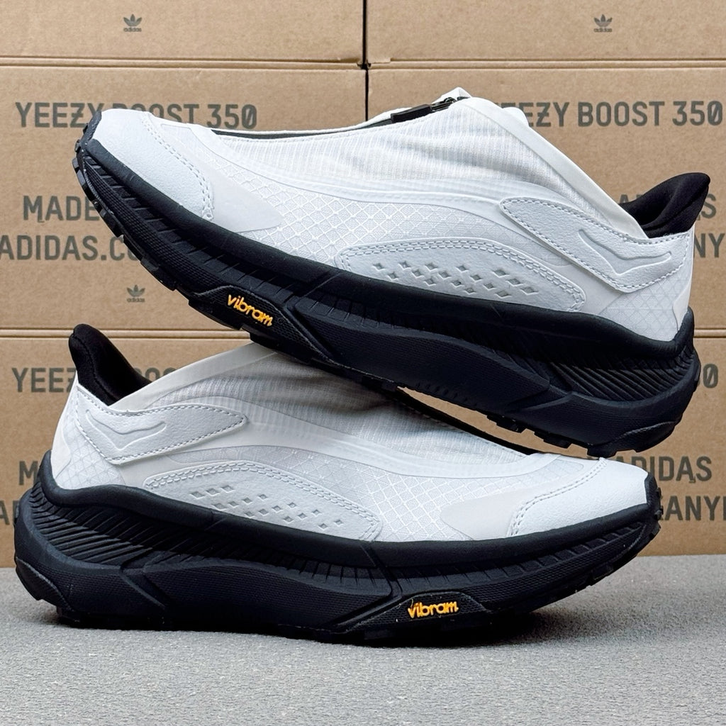 Hoka U Project Transport White | Black