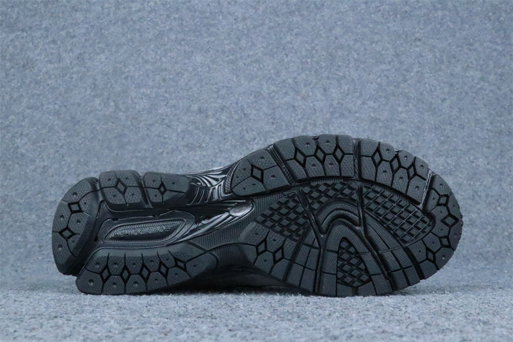JJJJound x 2002R GORE-TEX 'Charcoal'