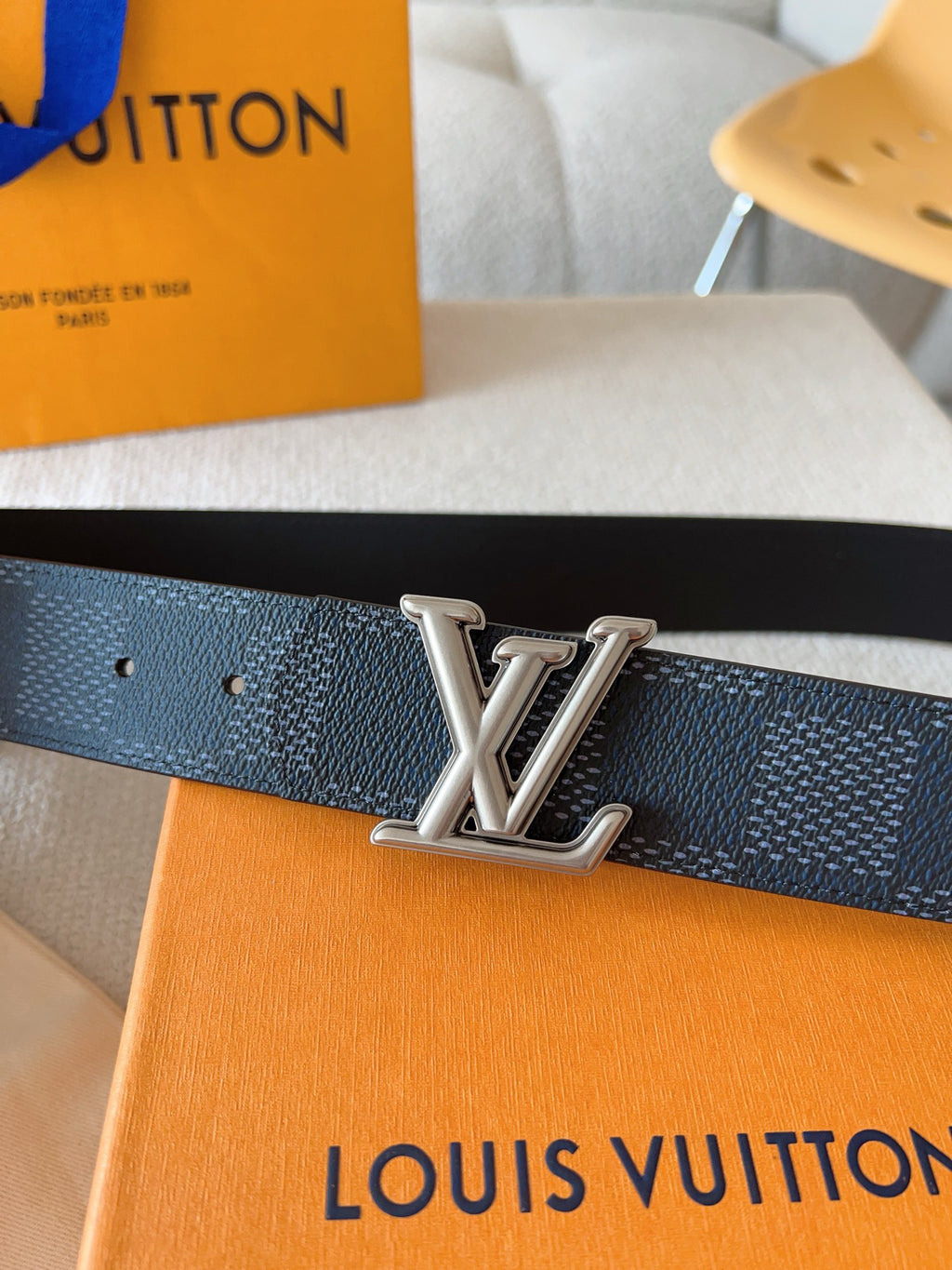 Black Dot Damier Pattern Men Belt Silver Metal LV Buckle Formal Dress Belt