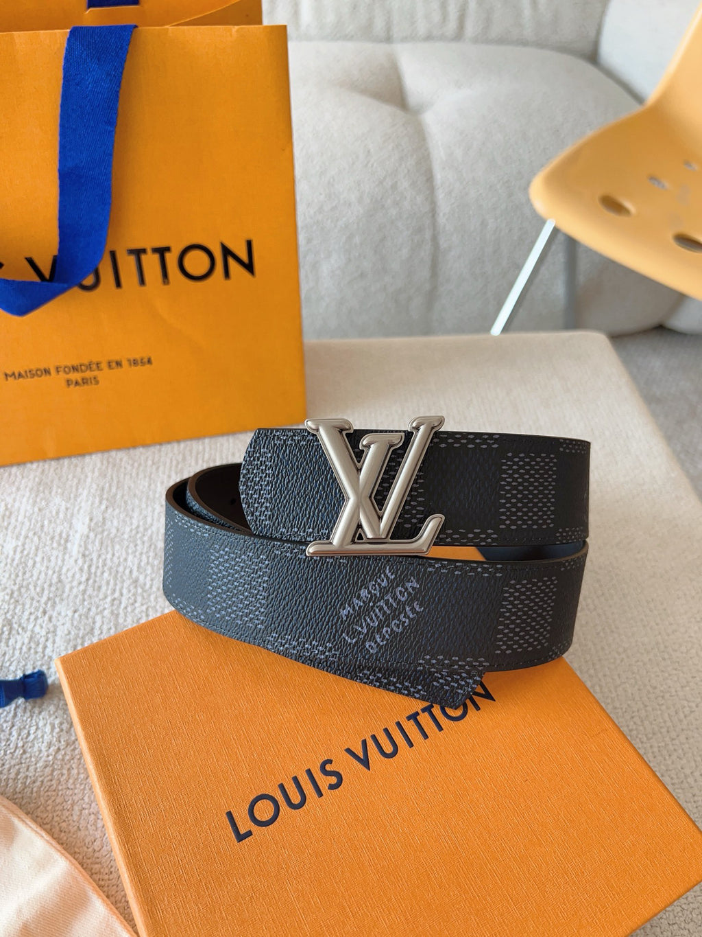 Black Dot Damier Pattern Men Belt Silver Metal LV Buckle Formal Dress Belt