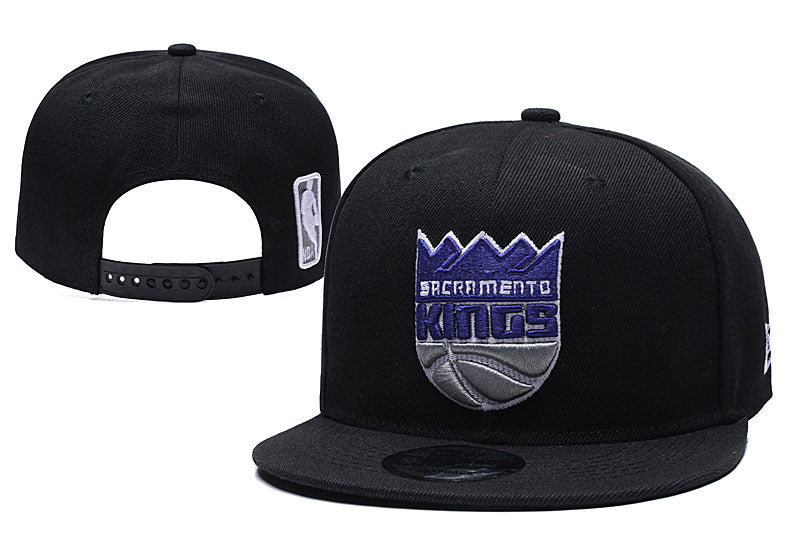 New Era 9FIFTY Sacramento Kings Shield Logo Snapback Hat - Black