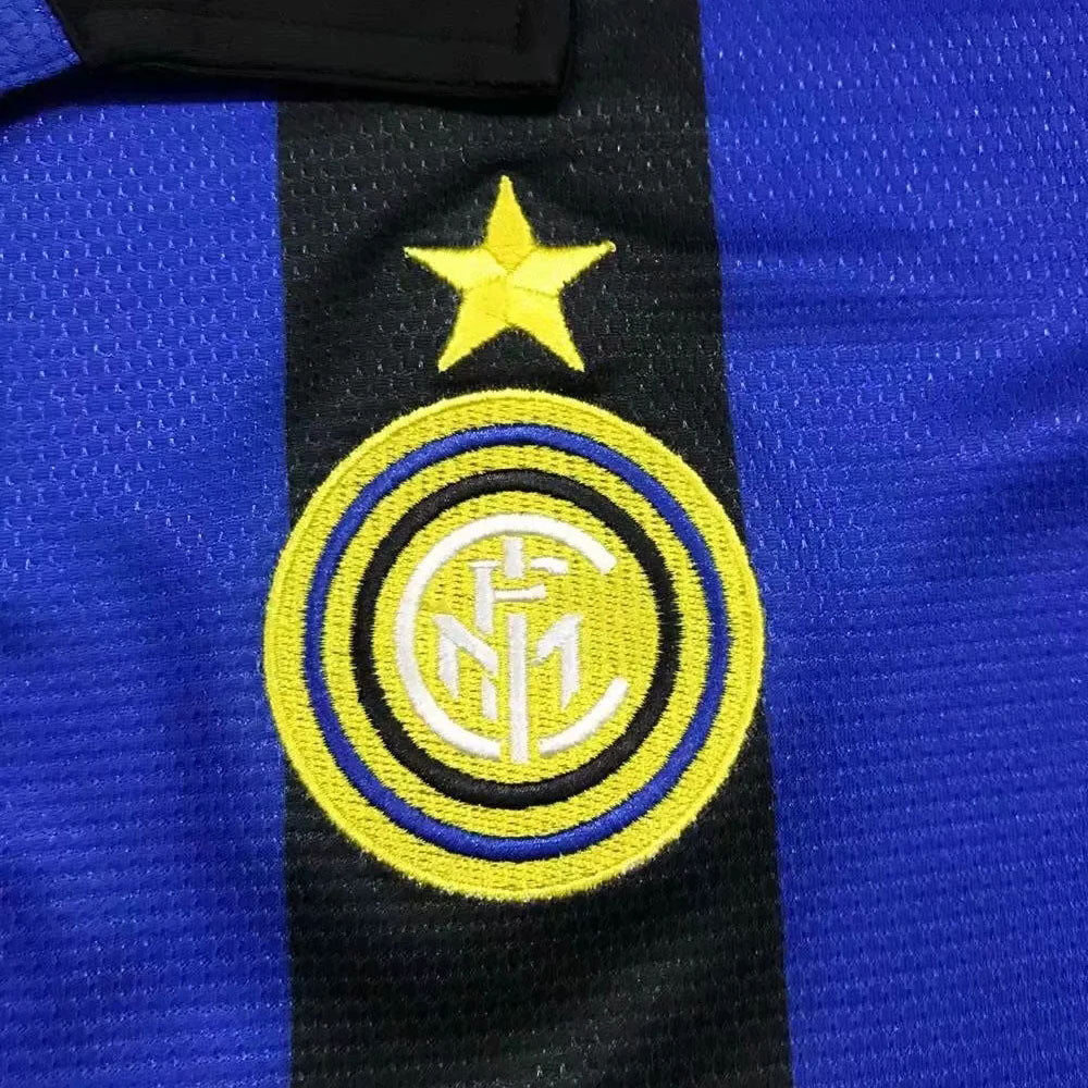 Retro 1998/99 Inter Milan Home Football Shirt