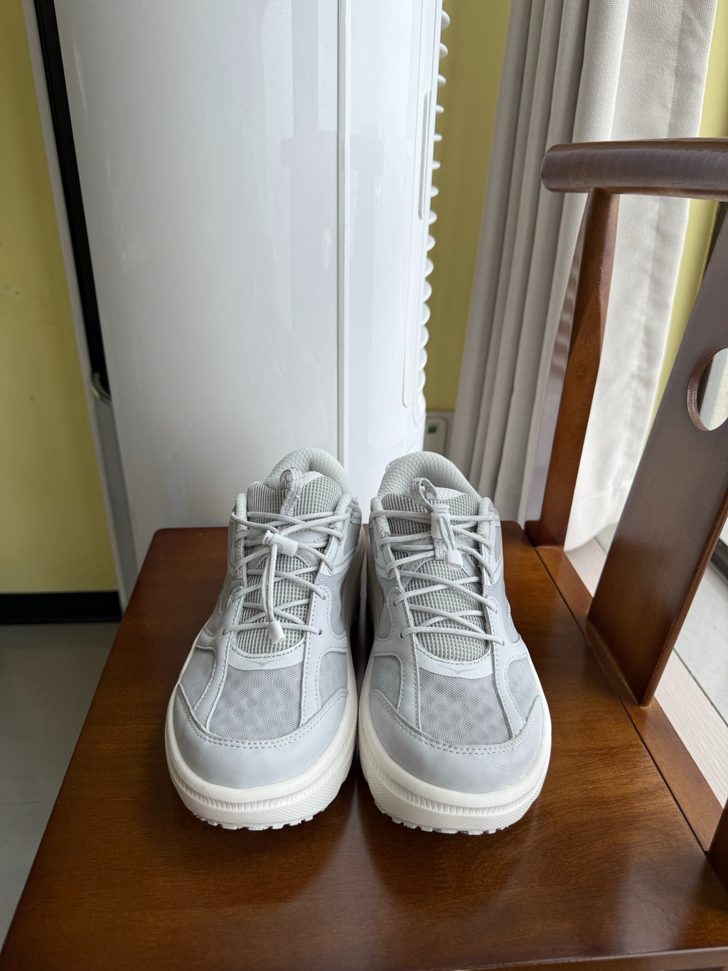 HOKA Bondi B3LS Cement Gray