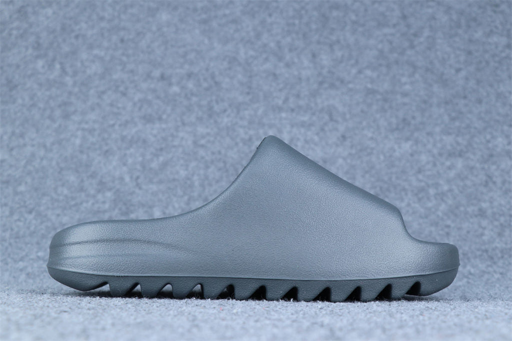 Yeezy Slides 'Slate Grey'