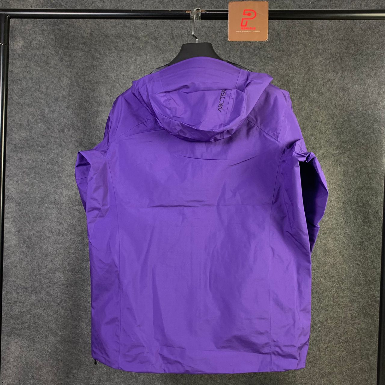 Arc'teryx Men's Beta Jacket 'Lola'