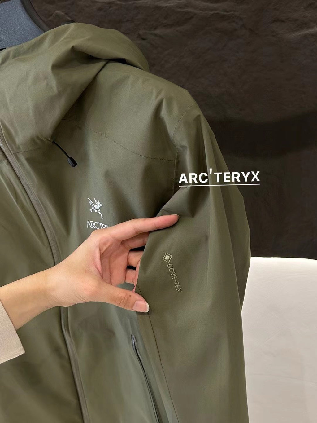 Arc'teryx Men's Beta Jacket 'Retro Green'