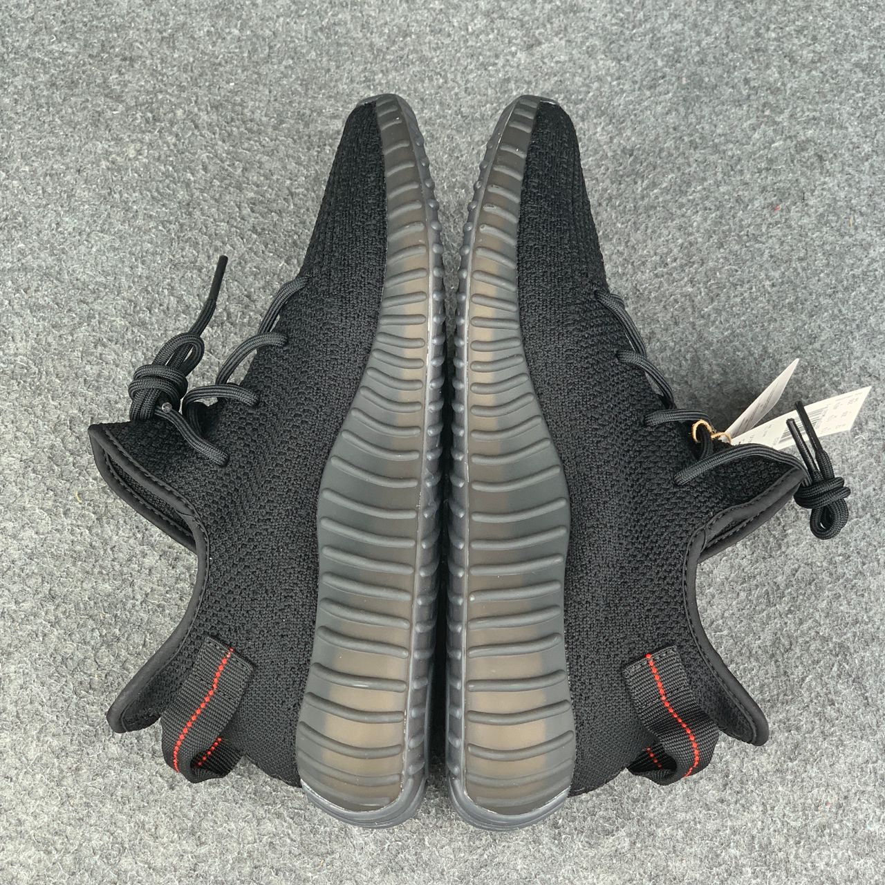 Adidas Yeezy Boost 350 V2 'Bred' Shoe
