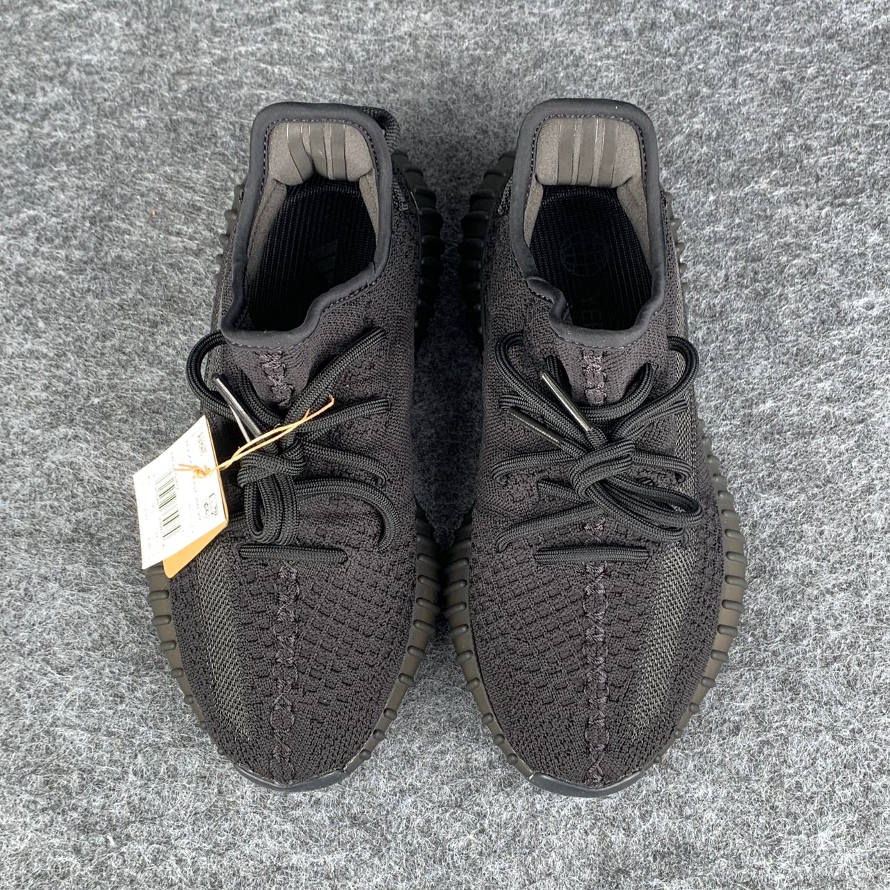 Yeezy Boost 350 V2 'Onyx'