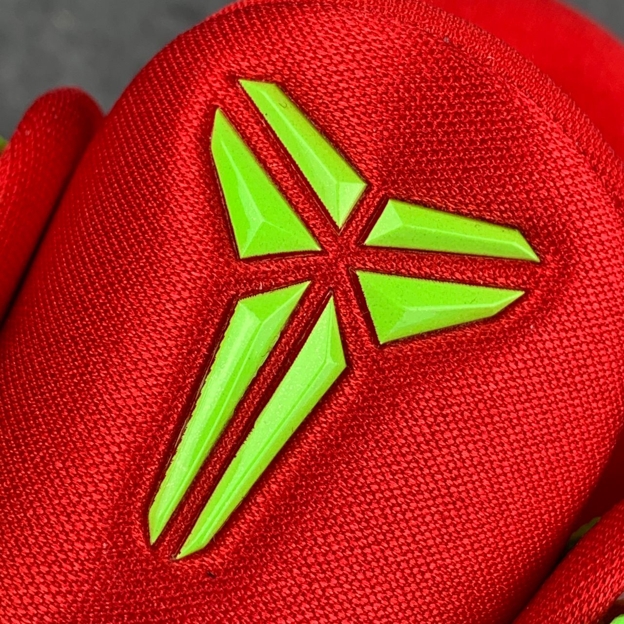 Nike Zoom Kobe 6 Protro 'Reverse Grinch'