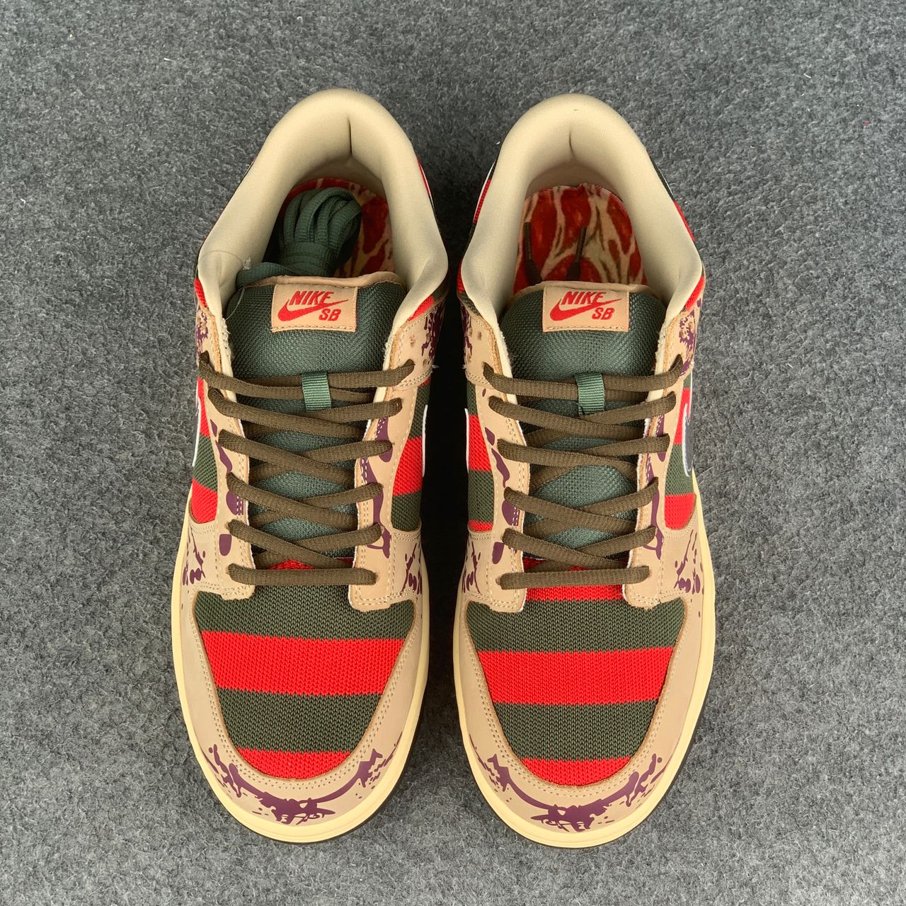 Dunk Low Pro SB 'Freddy Krueger' Shoe