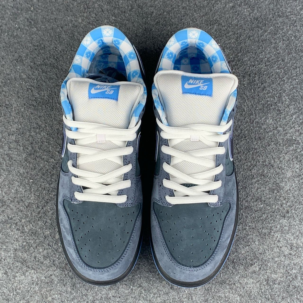 NIKE DUNK SB LOW BLUE LOBSTER Shoe