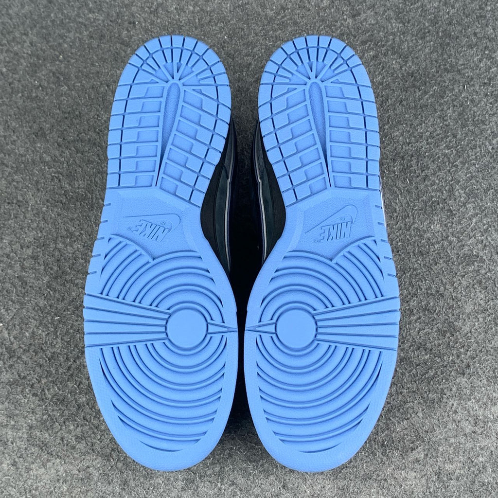 NIKE DUNK SB LOW BLUE LOBSTER Shoe