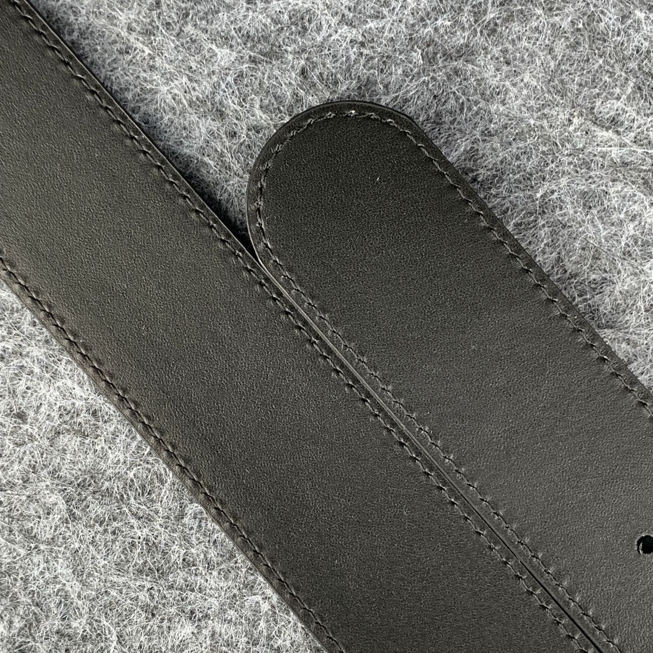 Double G Textured Leather Belt with Antique Brass Buckle, 1.5” Width 'Black'