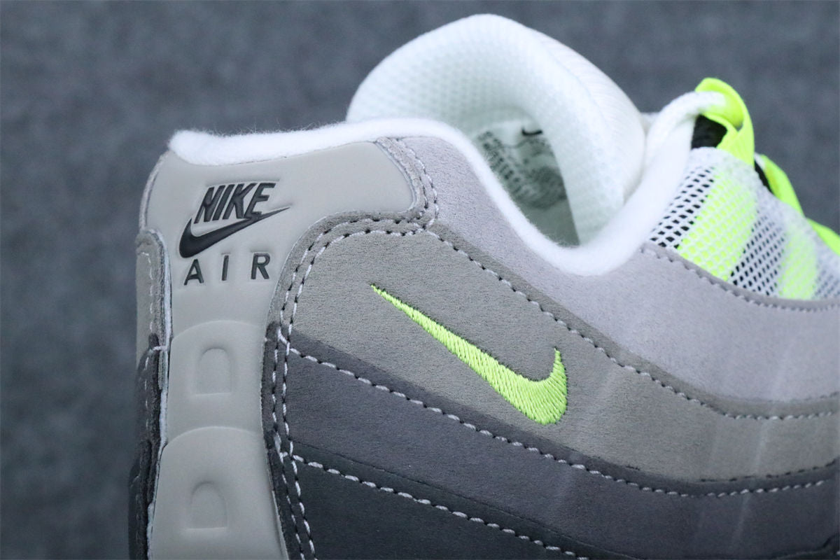 Nike Air Max 95 OG 'Neon' 2025 Shoe
