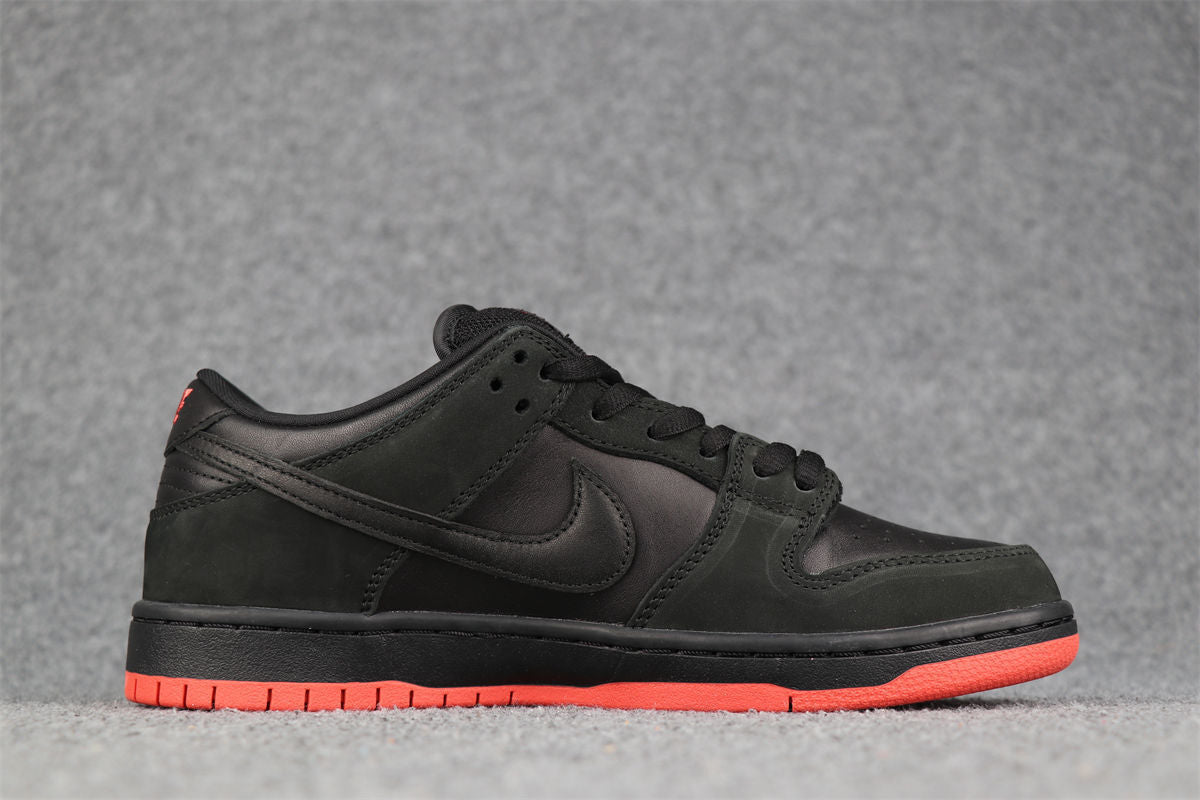 Jeff Staple x Nike Dunk Low Pro SB 'Black Pigeon' Shoe