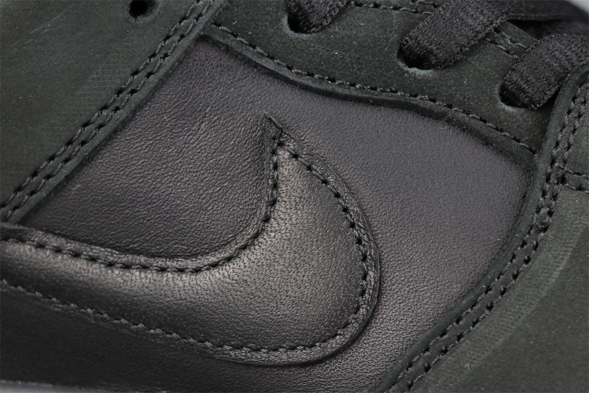 Jeff Staple x Nike Dunk Low Pro SB 'Black Pigeon' Shoe