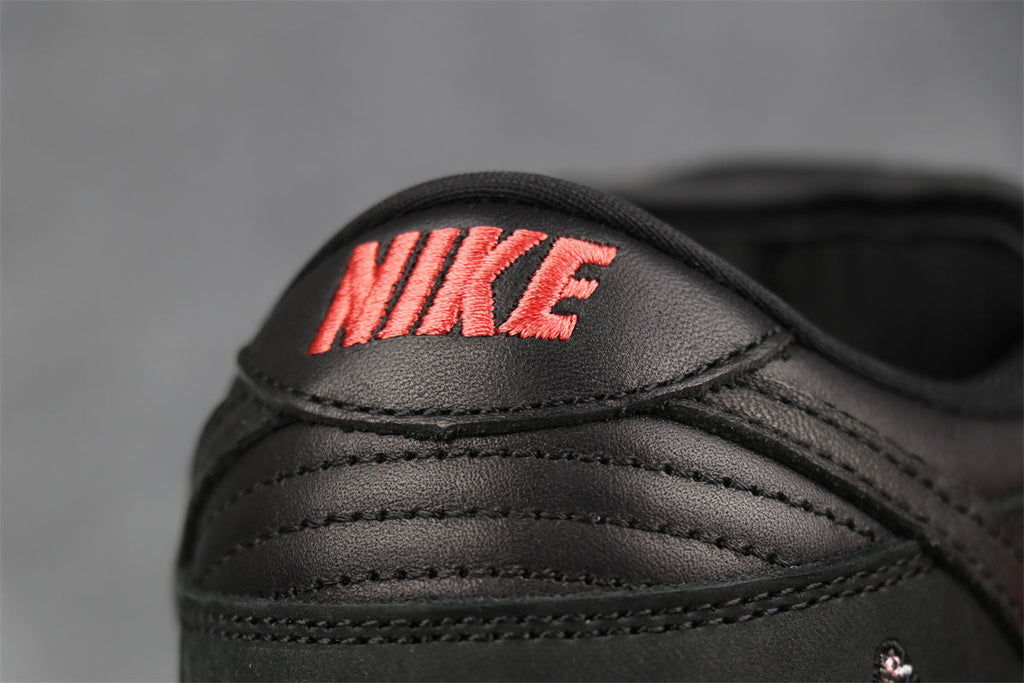 Jeff Staple x Nike Dunk Low Pro SB 'Black Pigeon' Shoe