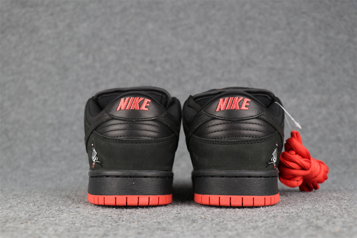 Jeff Staple x Nike Dunk Low Pro SB 'Black Pigeon' Shoe
