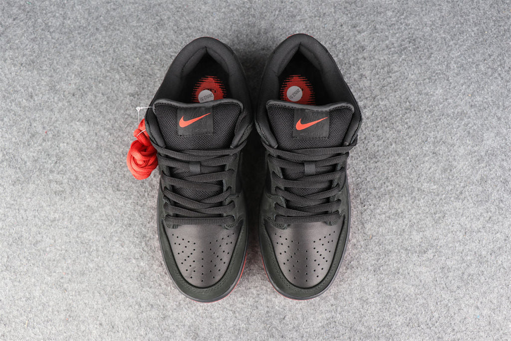 Jeff Staple x Nike Dunk Low Pro SB 'Black Pigeon' Shoe