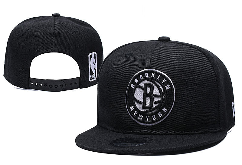 New Era 9FIFTY Brooklyn Nets Monochrome Logo Snapback Hat - Black