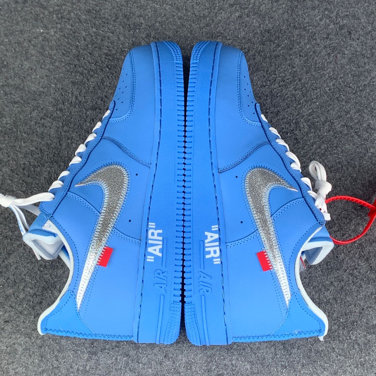 Off-White x Air Force 1 Low '07 'MCA' Shoe