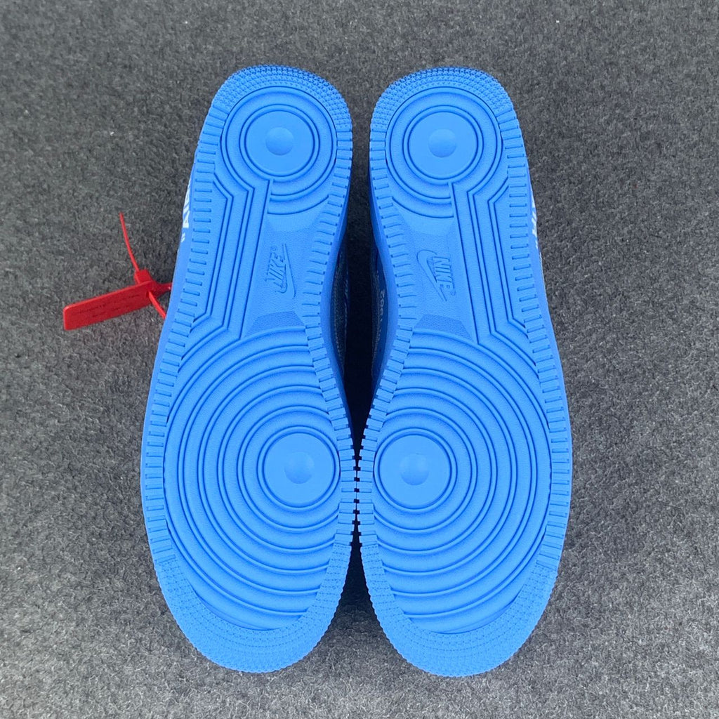 Off-White x Air Force 1 Low '07 'MCA' Shoe