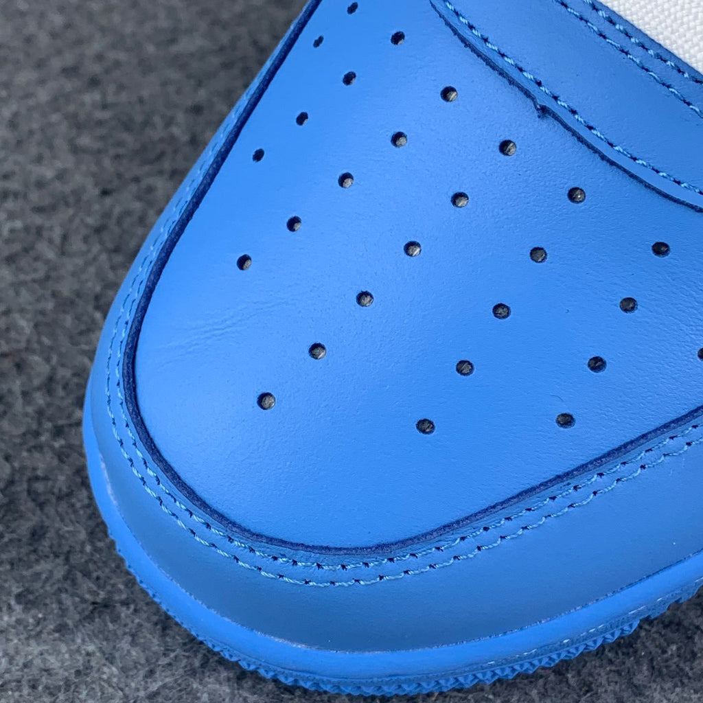 Off-White x Air Force 1 Low '07 'MCA' Shoe