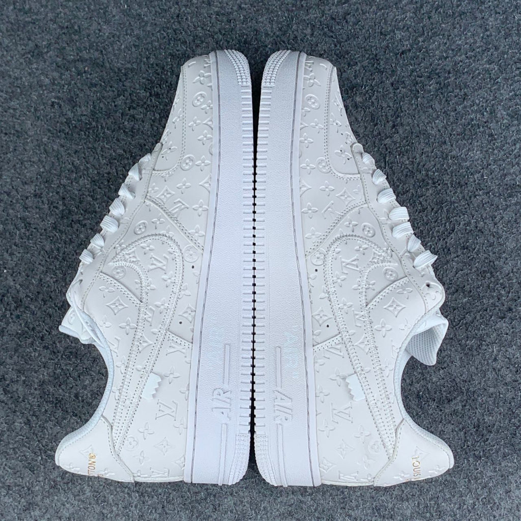 LV Air Force 1 Low 'Triple White'