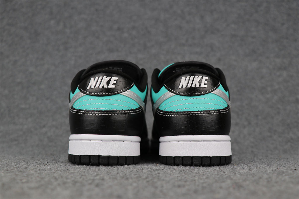 Diamond Supply Co. x Dunk Low Pro SB 'Tiffany'