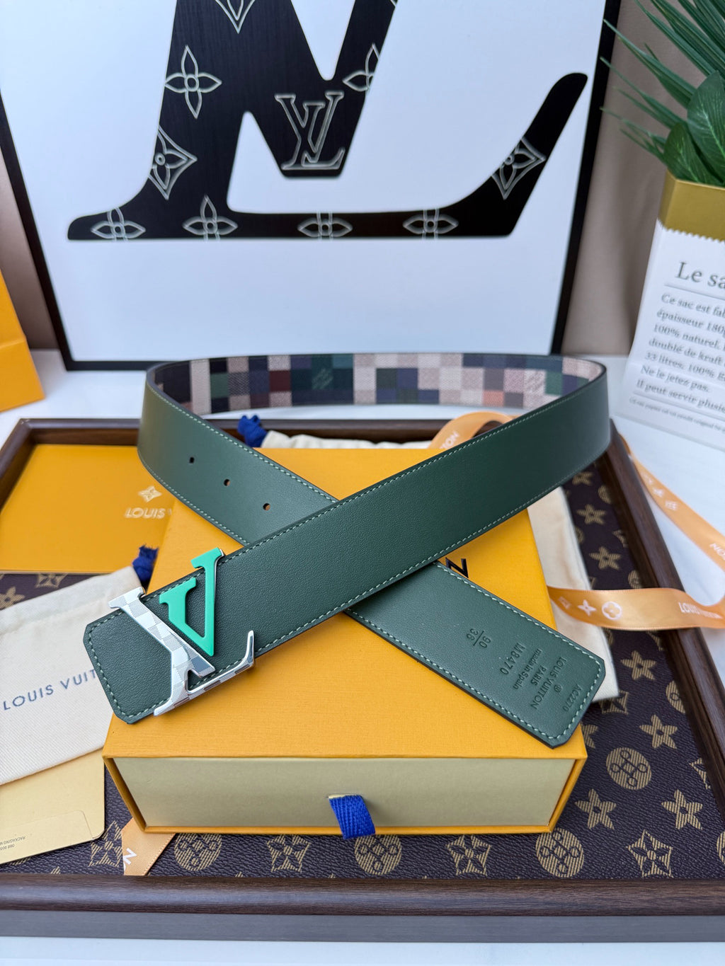 Louis Vuitton LV Initiales Damoflage 40mm Reversible Men's Belt