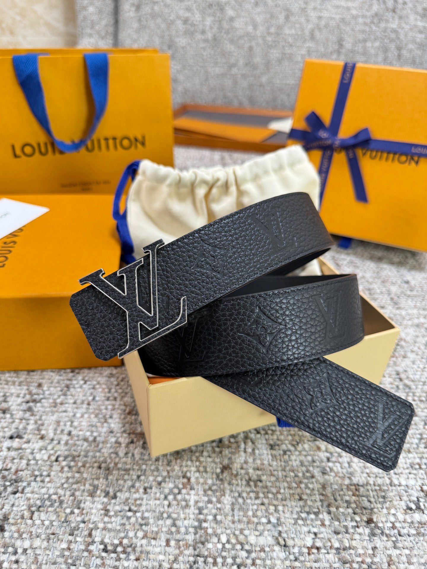 Cognac Brown Embossed Grain Leather Men Belt Gold Hollow Logo Buckle Formal Dress Belt